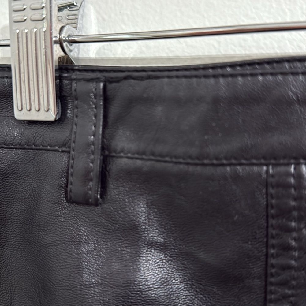 NWT ALTAR'D STATE Mini Skirt Womens Size 11 Black Zip Up Faux Leather Goth - Picture 4 of 8
